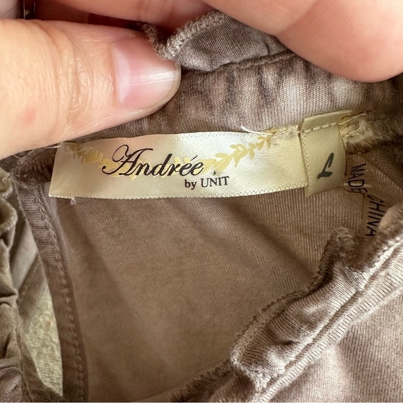 Andree by Unit Large Long Sleeve Shirt Bell Sleeves Ruffle Boho Hippie Minimalis - Picture 4 of 6